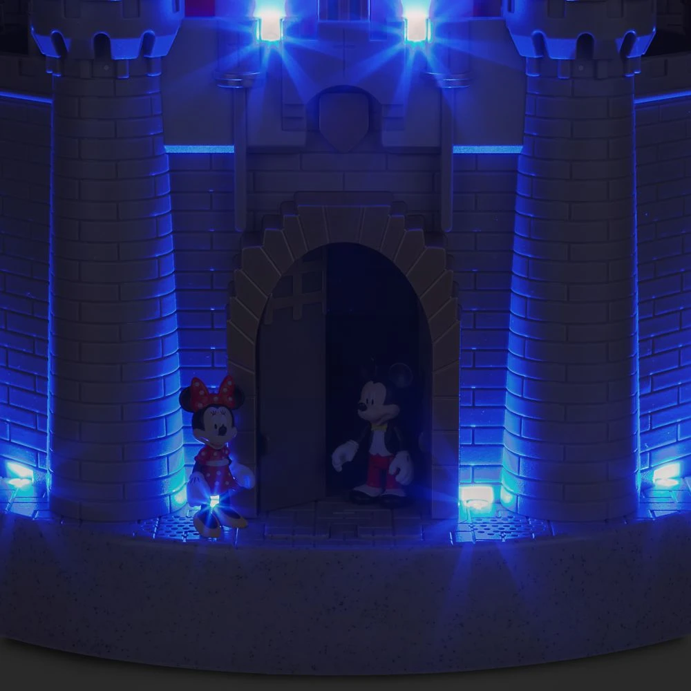 Sleeping Beauty Castle Play Set β Disneyland - Image 4