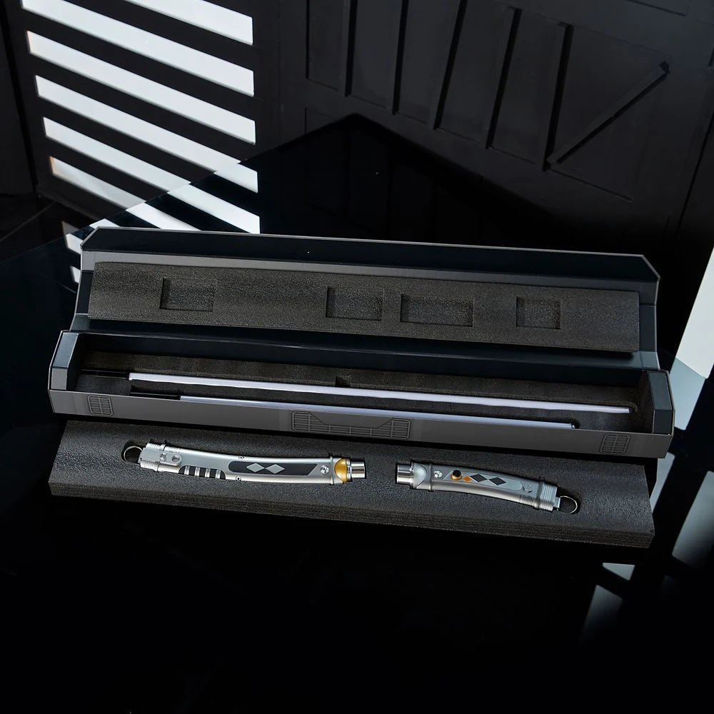 Disney Ahsoka Tano Legacy LIGHTSABER Set β Star Wars - Image 4